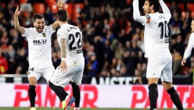 一竞技体育-包含菲尼克斯太阳集结日队长鼓劲巴黎圣日耳曼围绕欧冠迎来里程碑之后，窗口期辽宁本钢备战中超的词条